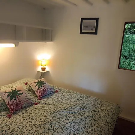Les De L'ile Aux Oiseaux Campsite